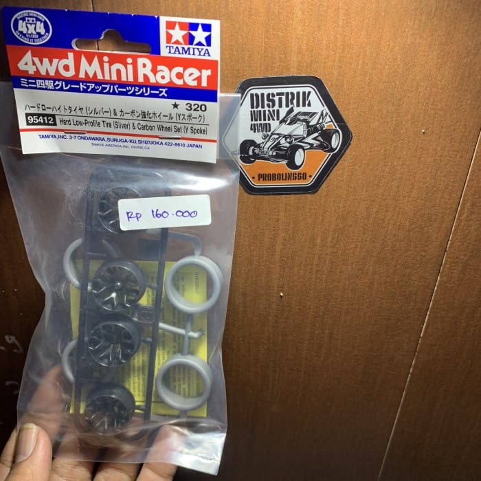 Hard low profile tire (silver) & Carbon wheel set (Y spoke) 95412 ...