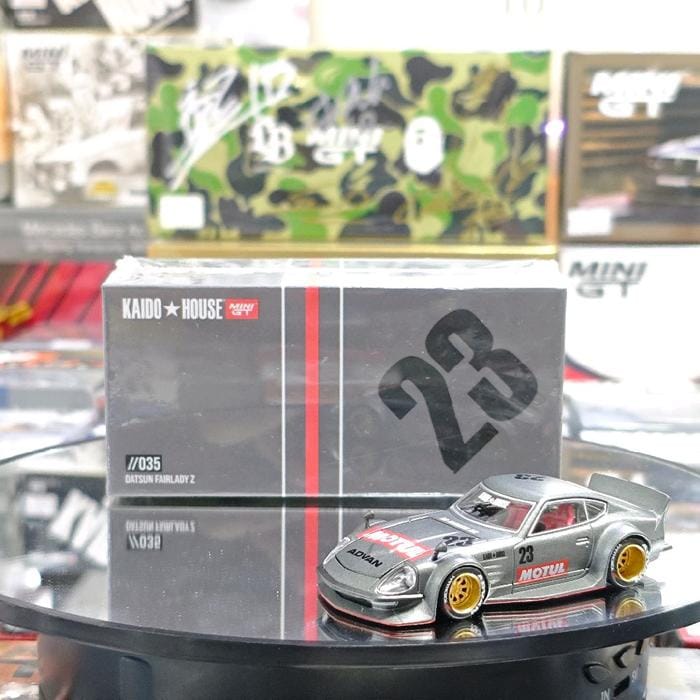 Mini GT Kaido House Datsun Fairlady Z Motul V1 Grey KHMG035