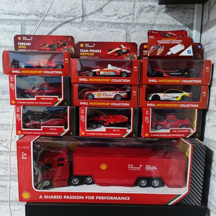 Shell Diecast 2 Set Ferrari Motorsport Collection Bluetooth Remote Indo4ward