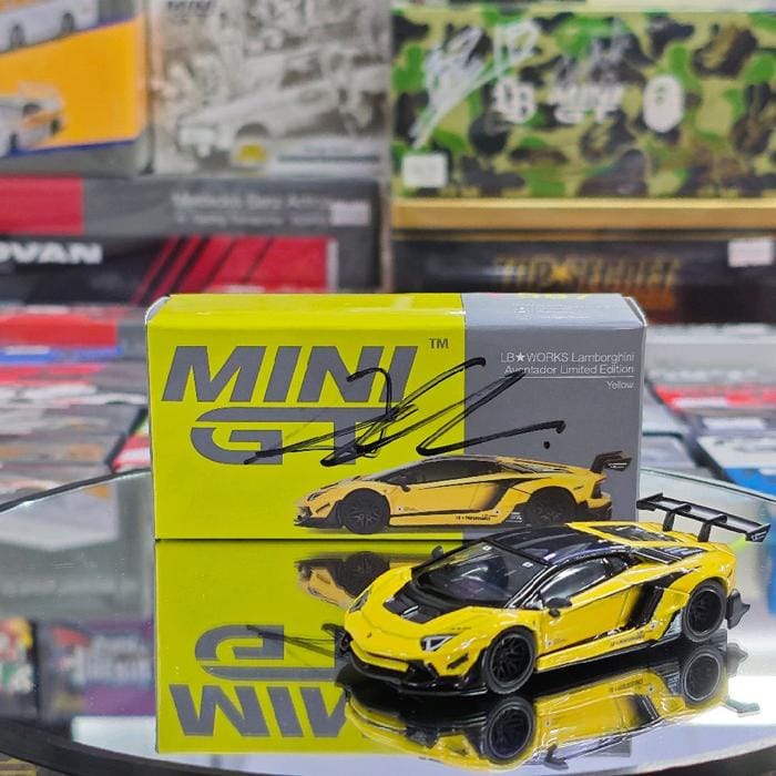 Mini GT LB Works Lamborghini Aventador Limited Edition