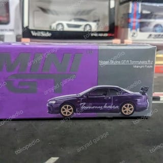 Mini GT No 244 LB Works Nissan GTR R35 LBWK Kuma Quality Graffiti