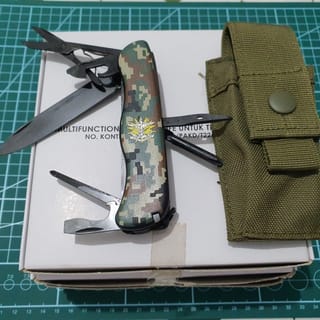 Malaysian army knife hotsell